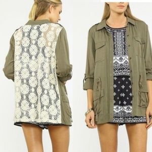 Medium Anorak Jacket Lace Back